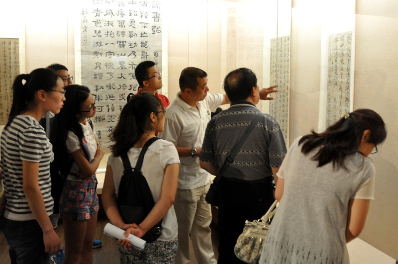 1512023301183171.jpg 专家解读《寻源问道——馆藏明清书画艺术精品系列展》.jpg