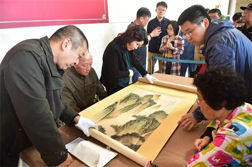 1620871912814643.jpg 民间藏宝公益鉴赏.jpg