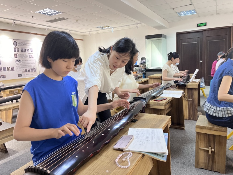 1727422083627459.jpg 上课中_副本.jpg